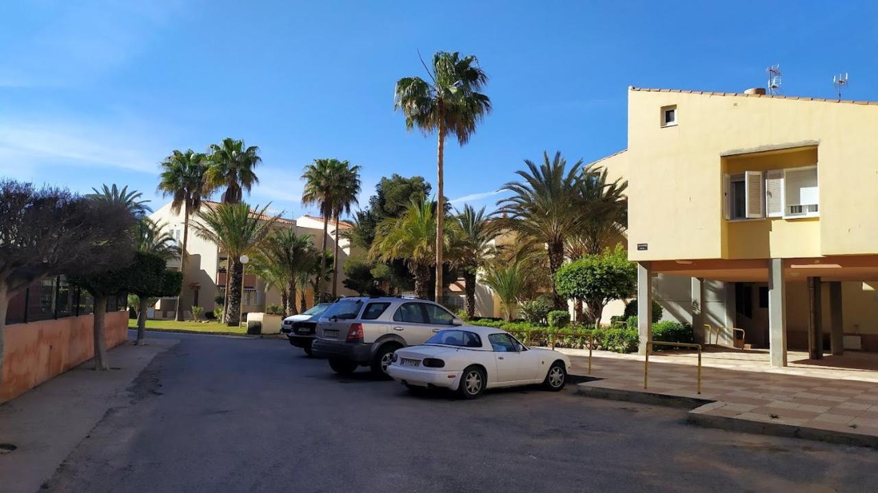 Atractivo Apartamento En La Playa Con Parking Roquetas de Mar Exterior foto